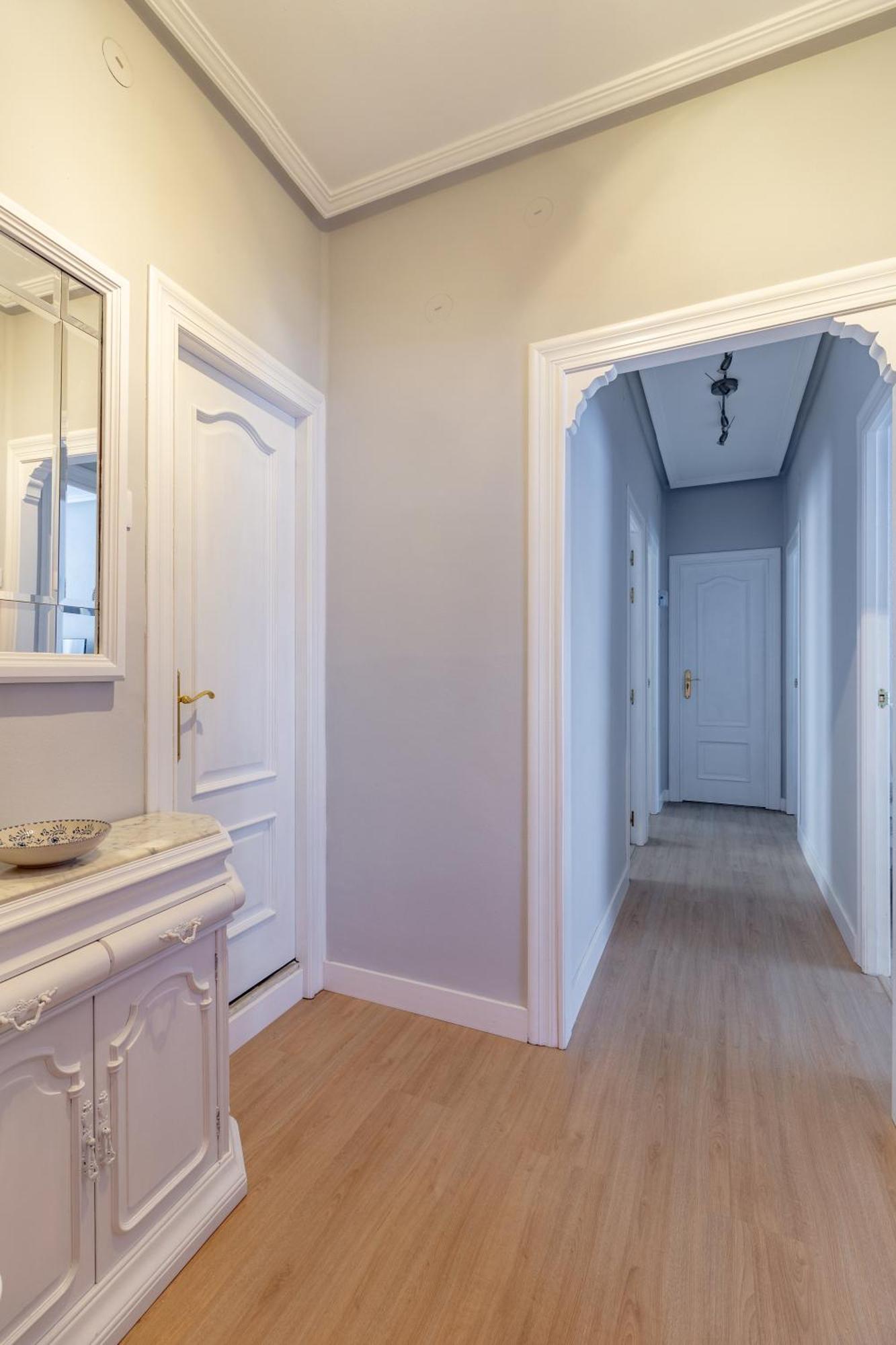 Ah Apartamento Urban Lena Vut6048As ポラ・デ・レナ エクステリア 写真