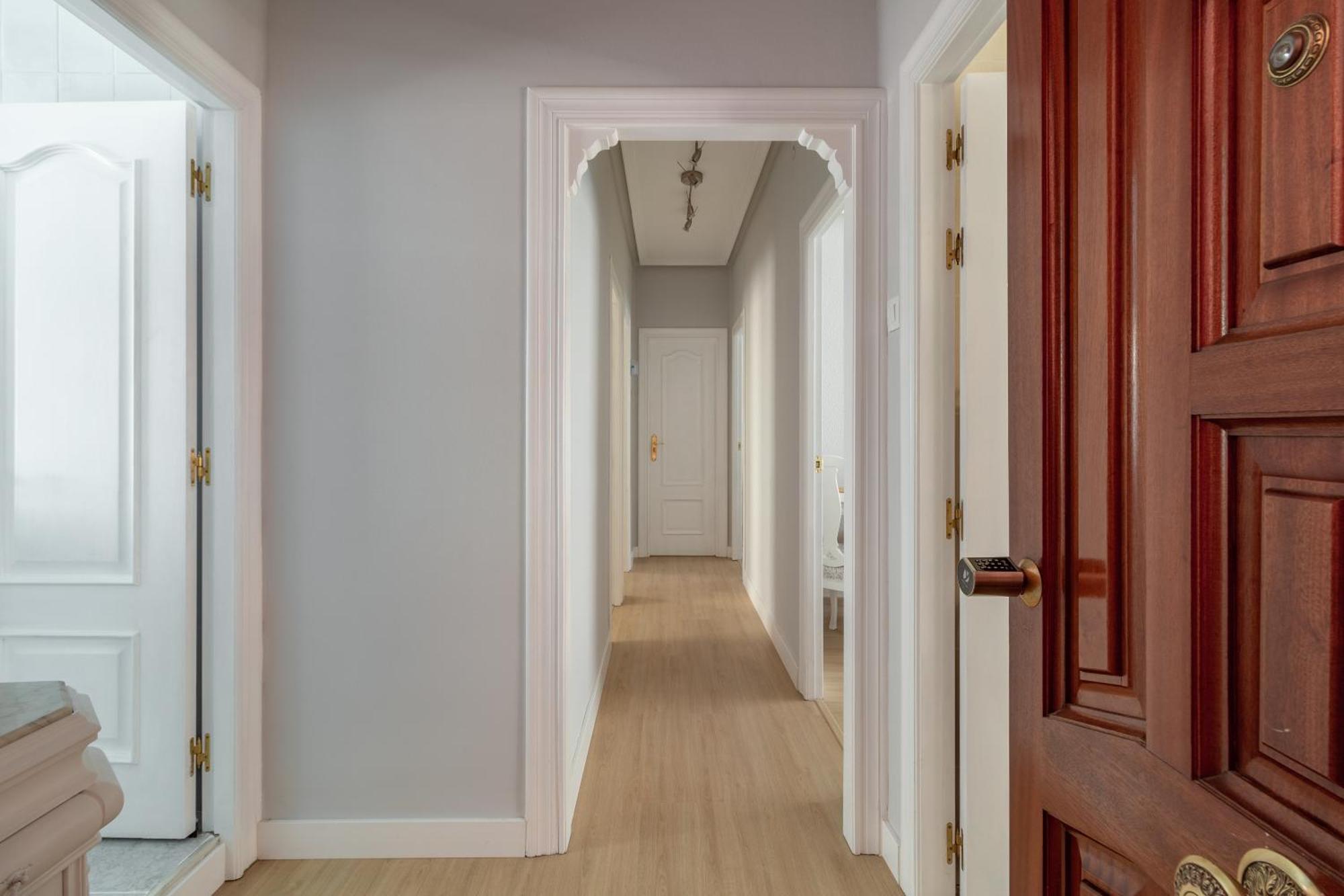 Ah Apartamento Urban Lena Vut6048As ポラ・デ・レナ エクステリア 写真